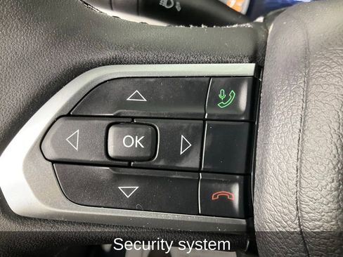 Certified 2024 Jeep Compass Limited image 22