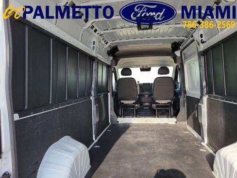 Used 2025 RAM ProMaster 2500 w/ Convenience Group FWD image 10