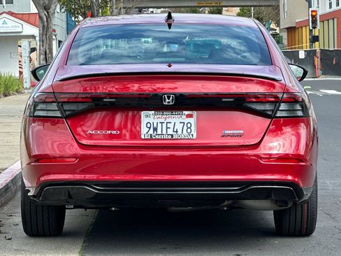 Used 2025 Honda Accord Sport image 4