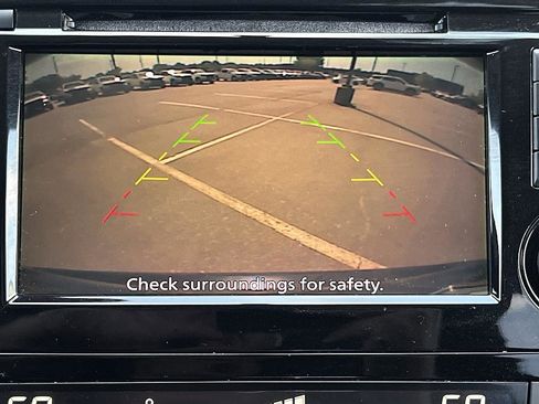 Used 2018 Nissan Rogue SV w/ Sun & Sound Touring Package AWD/4WD image 25