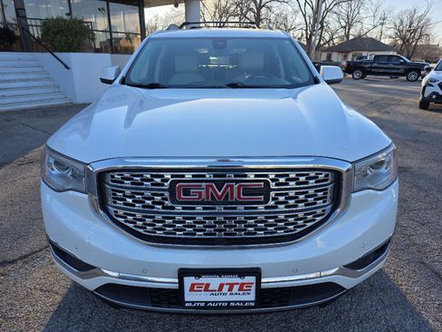 Used 2019 GMC Acadia Denali w/ Technology Package image 2