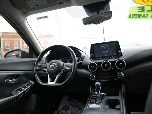 Used 2020 Nissan Sentra SR w/ Lighting Package image 16