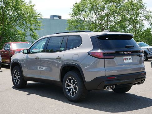 New 2026 GMC Acadia AT4 w/ Luxury Package AWD/4WD image 3