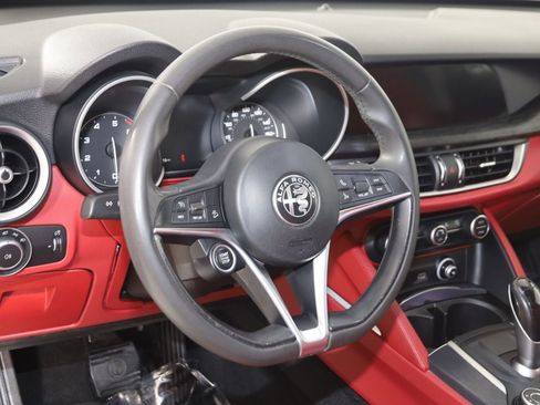 Used 2019 Alfa Romeo Stelvio w/ Nero Edizione RWD image 6