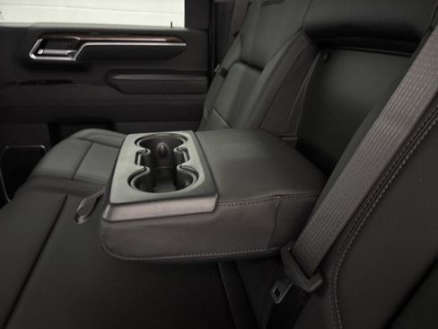 New 2026 Chevrolet Silverado 3500 LT image 33