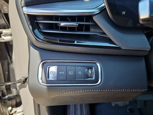 New 2026 Buick Enclave Sport Touring w/ Power Package FWD image 17