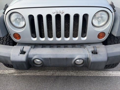 Used 2011 Jeep Wrangler Unlimited Sport image 6