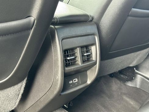 Used 2024 Cadillac XT4 Premium Luxury image 26