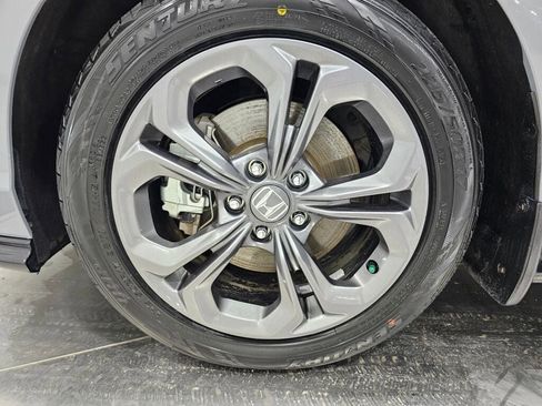 Certified 2024 Honda Accord EX-L image 9