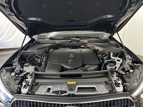 New 2026 Mercedes-Benz GLC 300 image 30