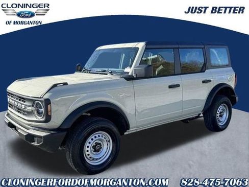 New 2025 Ford Bronco 4-Door AWD/4WD image 3