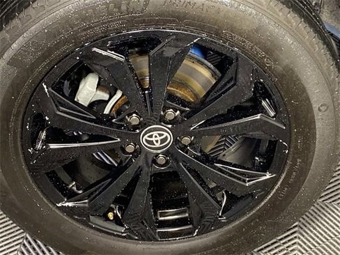 Used 2022 Toyota RAV4 XSE image 31