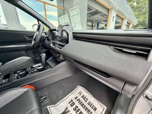 Used 2026 Subaru Outback Premium AWD/4WD image 28