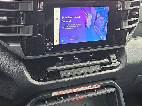 New 2026 Toyota Tundra SR image 10