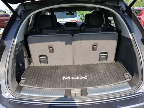 Used 2020 Acura MDX w/ Technology Package AWD/4WD image 16