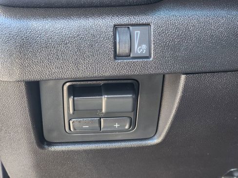 Certified 2026 GMC Canyon AT4 w/ Technology Plus Package image 29