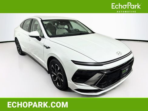 Used 2024 Hyundai Sonata SEL FWD image 1