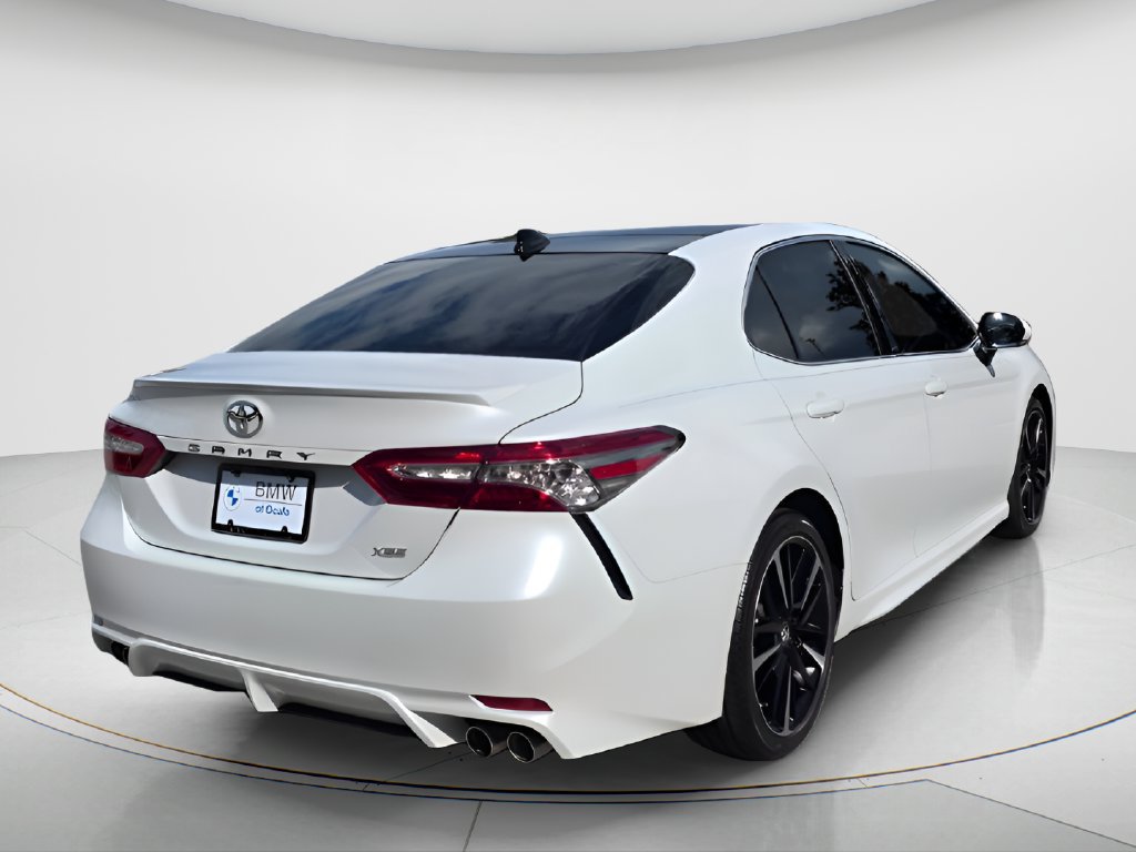 Used 2019 Toyota Camry XSE FWD image 5