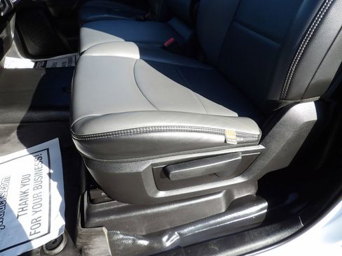 Used 2022 RAM 4500 Tradesman image 30