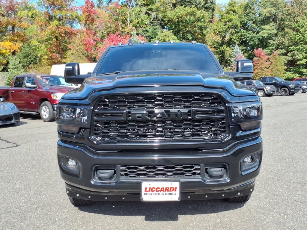 Used 2024 RAM 3500 Tradesman AWD/4WD image 2