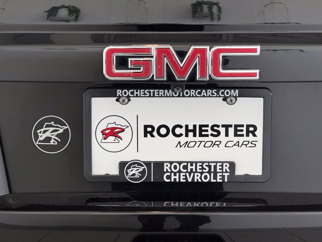 Used 2017 GMC Yukon SLT AWD/4WD image 49