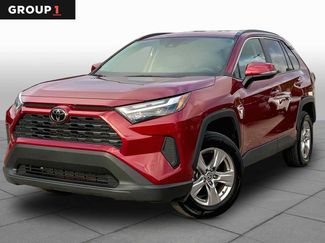 Used 2025 Toyota RAV4 XLE FWD video 1