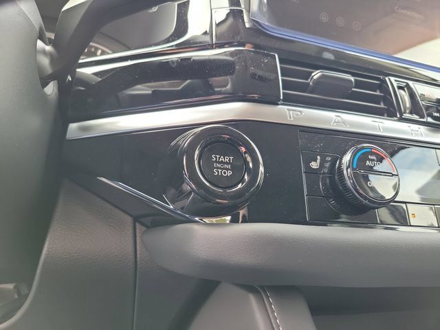 New 2026 Nissan Pathfinder SV FWD image 21