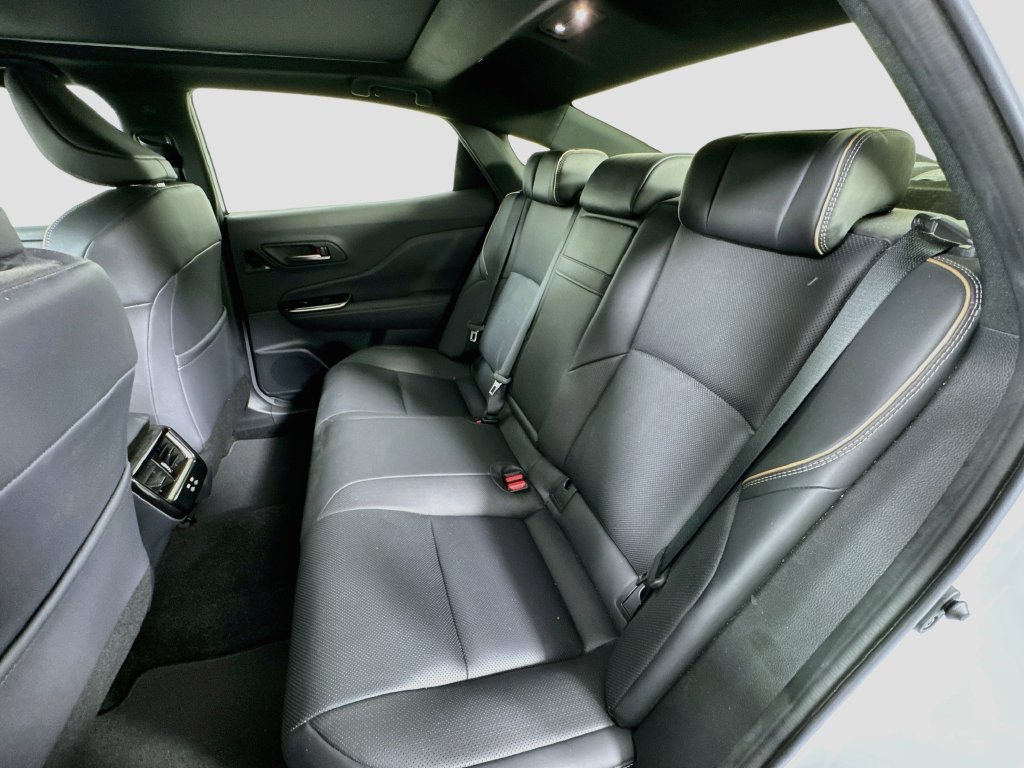 Used 2024 Toyota Crown AWD/4WD image 26