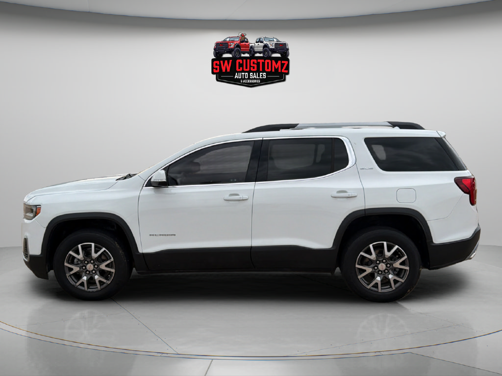 Used 2022 GMC Acadia SLE w/ Driver Convenience Package FWD image 4
