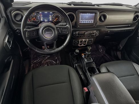 Used 2018 Jeep Wrangler Unlimited Sport S image 17