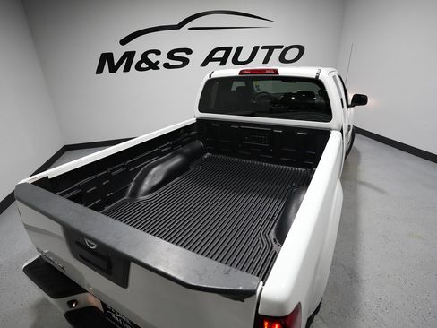 Used 2019 Nissan Frontier S image 16