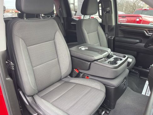 Used 2024 Chevrolet Silverado 1500 LT AWD/4WD image 25