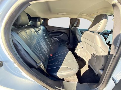 Used 2022 Ford Mustang Mach-E Select image 22