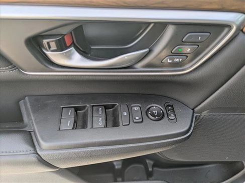 Used 2021 Honda CR-V EX-L image 10