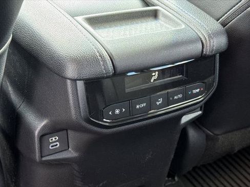 Certified 2026 Toyota Grand Highlander FWD image 17