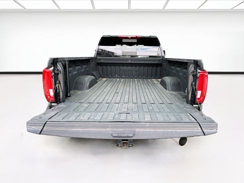 Used 2022 GMC Sierra 2500 AT4 w/ AT4 Preferred Package AWD/4WD image 17