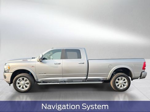 Used 2023 RAM 2500 Limited w/ Towing Technology Group AWD/4WD image 3