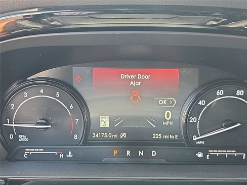 Certified 2022 Lincoln Corsair FWD w/ Premium Package image 25