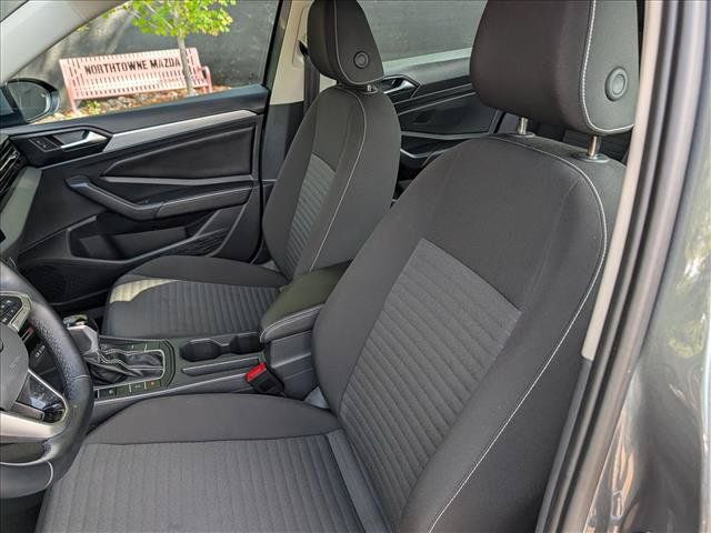 Used 2025 Volkswagen Jetta S FWD image 23