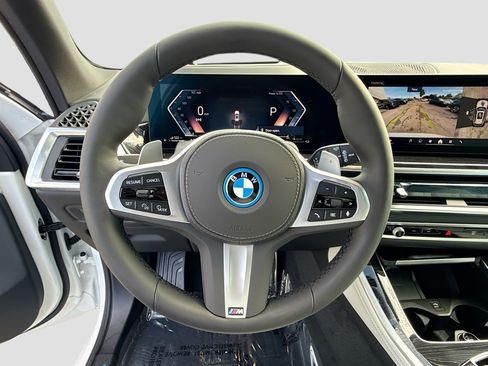 New 2026 BMW X5 xDrive50e w/ Executive Package AWD/4WD image 40