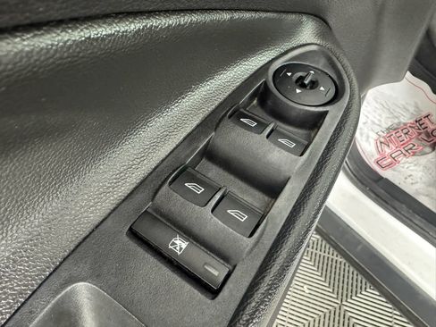 Used 2015 Ford Escape SE AWD/4WD image 36