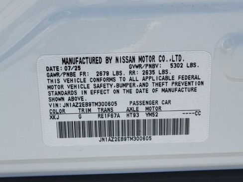 New 2026 Nissan Leaf Platinum+ w/ Illuminated Package FWD image 13
