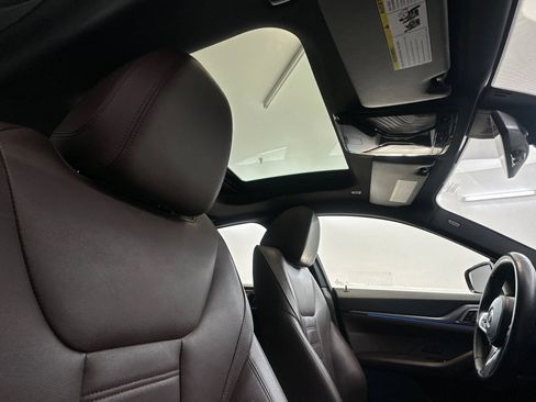 Used 2023 BMW i4 eDrive40 w/ M Sport Package image 27