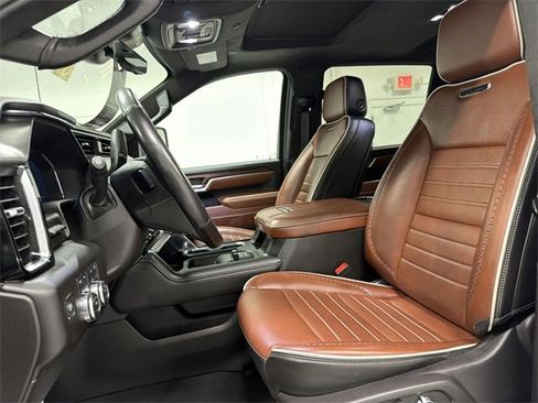 Certified 2025 GMC Sierra 2500 Denali Ultimate w/ Max Trailering Package image 22
