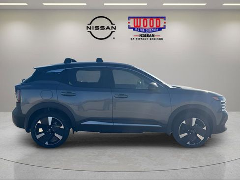 New 2026 Nissan Kicks SR w/ Cold Weather Package AWD/4WD image 8