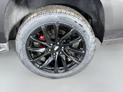 Used 2018 Cadillac Escalade Luxury image 36