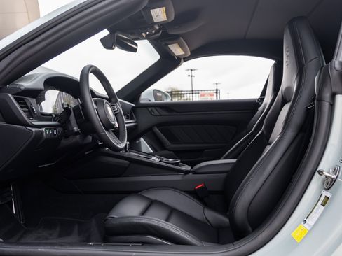 New 2026 Porsche 911 Carrera 4S image 26