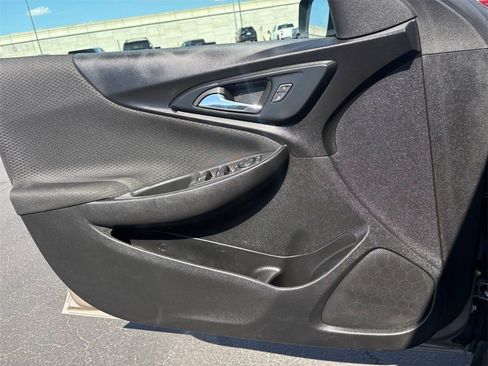 Used 2023 Chevrolet Malibu LT image 24