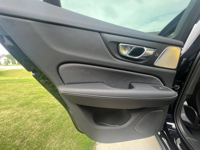 Used 2025 Volvo V60 T8 Polestar AWD/4WD image 44