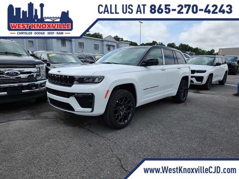 New 2026 Jeep Grand Cherokee Summit AWD/4WD image 1